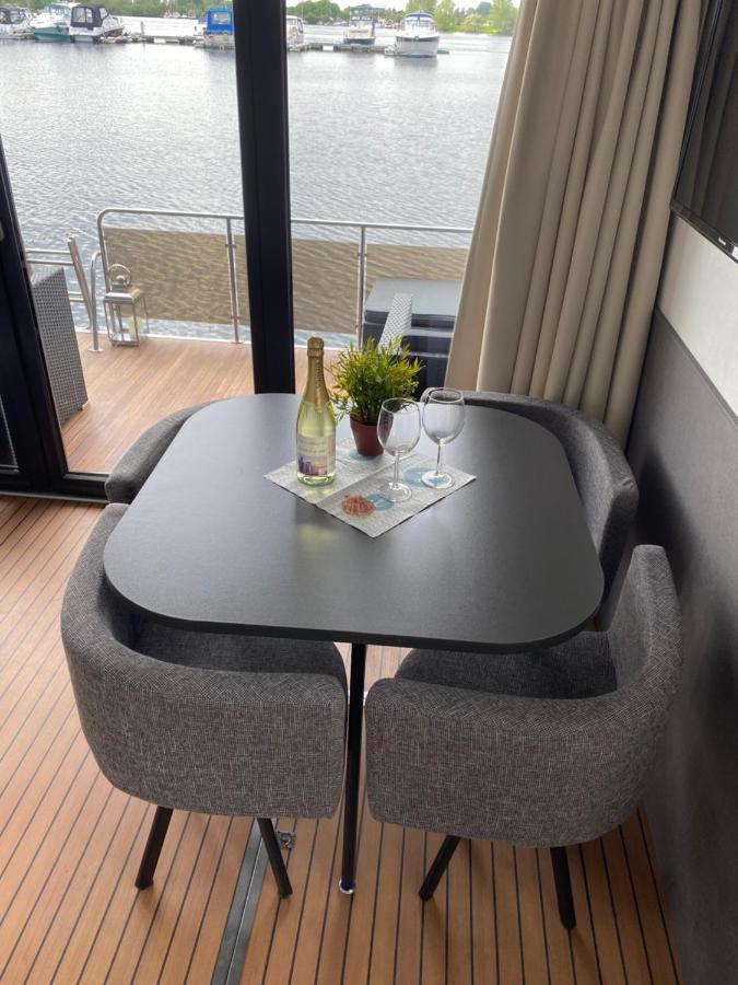 Hausboot Buddy Weyhe 外观 照片
